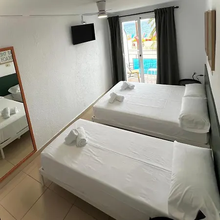 Blanc Lloret ホテル リョレート・デ・マル